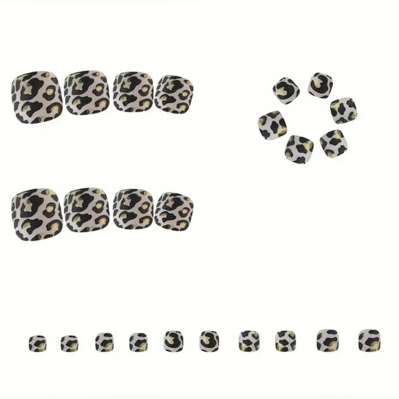 Fun Themed Fake Press On Toe Nails NWT - Picture 3 of 9